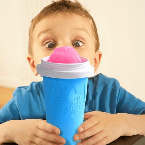 squeze-cup-child
